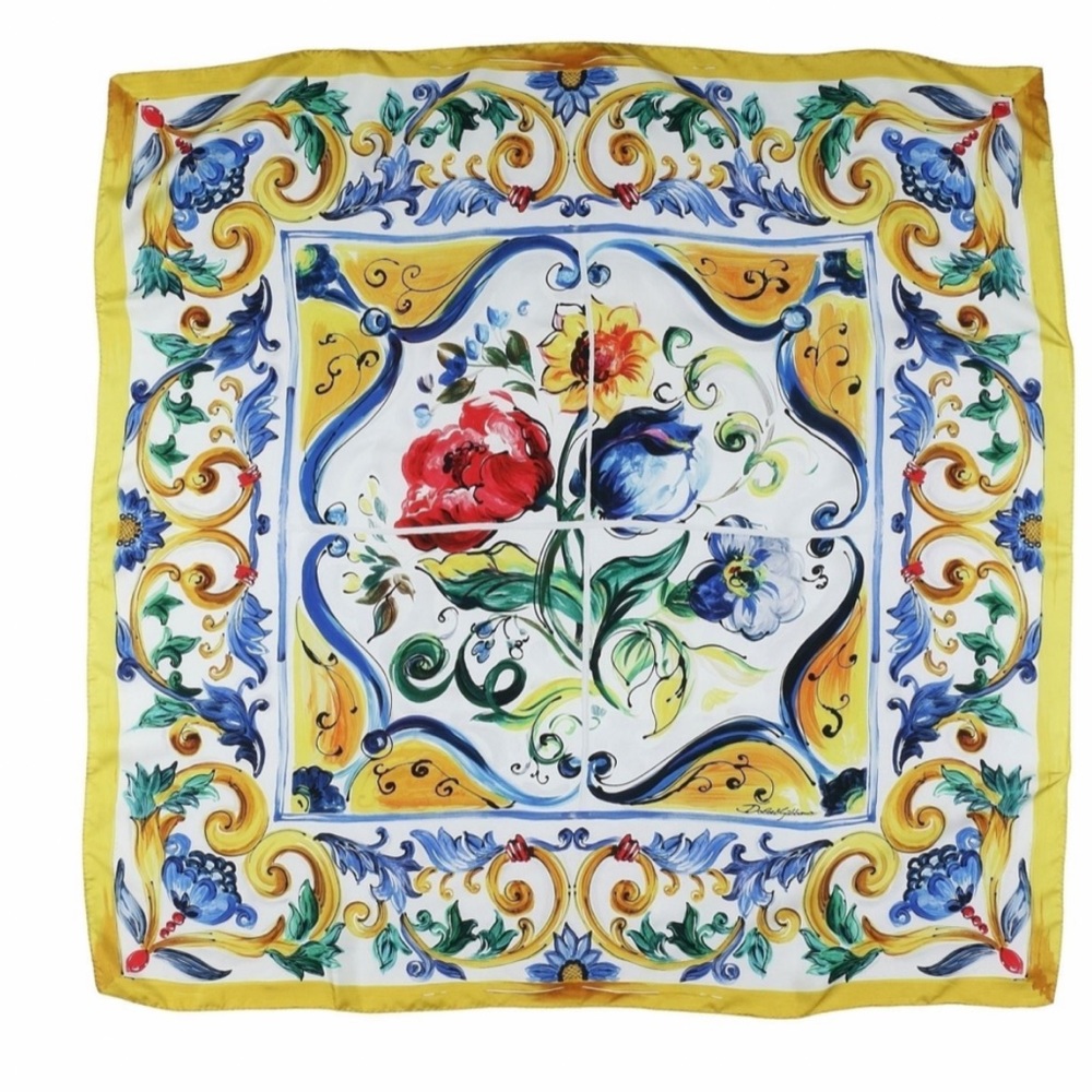 D&G multicolored majolica print scarf
